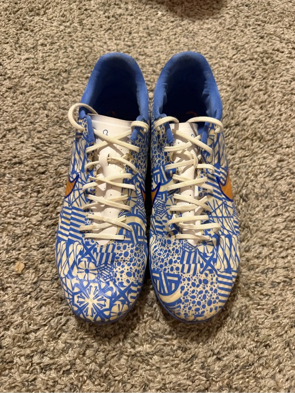 Used CR7 indoor soccer cleats